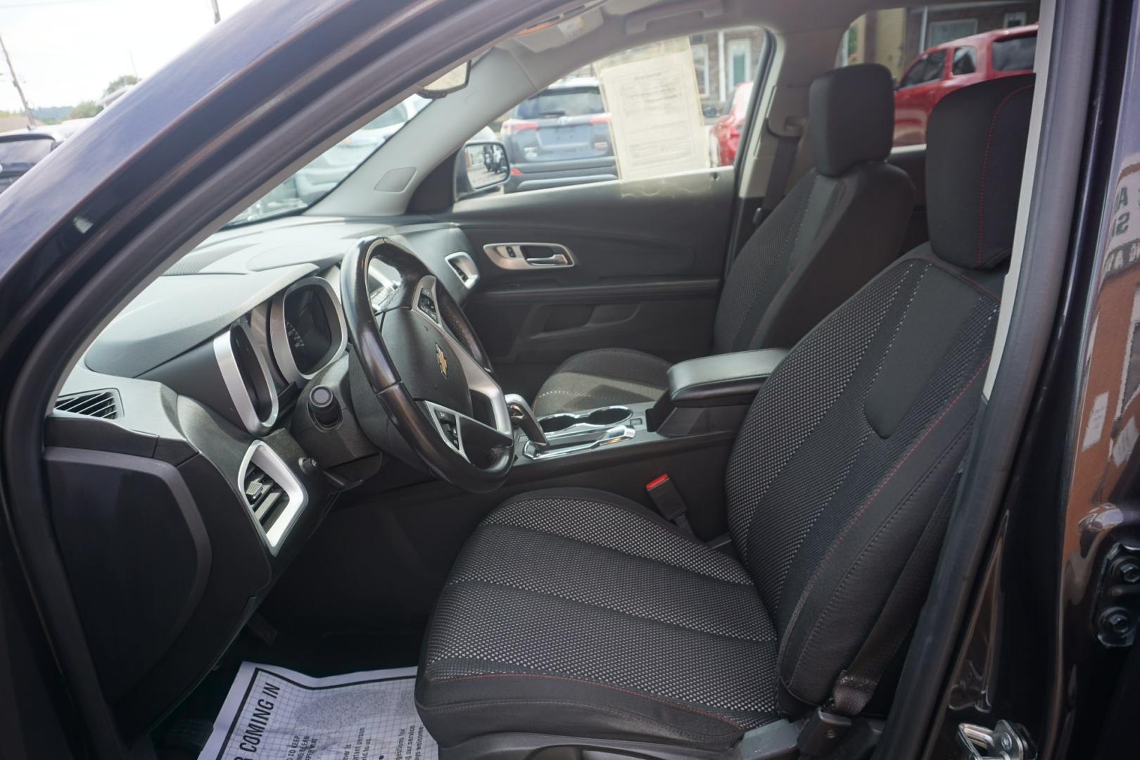 2015 GRAY /GRAY CHEVROLET EQUINOX LT (1GNALBEK4FZ) with an 2.4L I4 engine, AUTOMATIC transmission, located at 312 Centre Ave, Schuylkill Haven, PA, 17972, (570) 593-5278, 40.638130, -76.177383- Photo#28