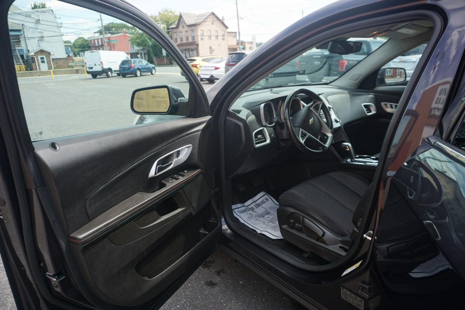 2015 GRAY /GRAY CHEVROLET EQUINOX LT (1GNALBEK4FZ) with an 2.4L I4 engine, AUTOMATIC transmission, located at 312 Centre Ave, Schuylkill Haven, PA, 17972, (570) 593-5278, 40.638130, -76.177383- Photo#29