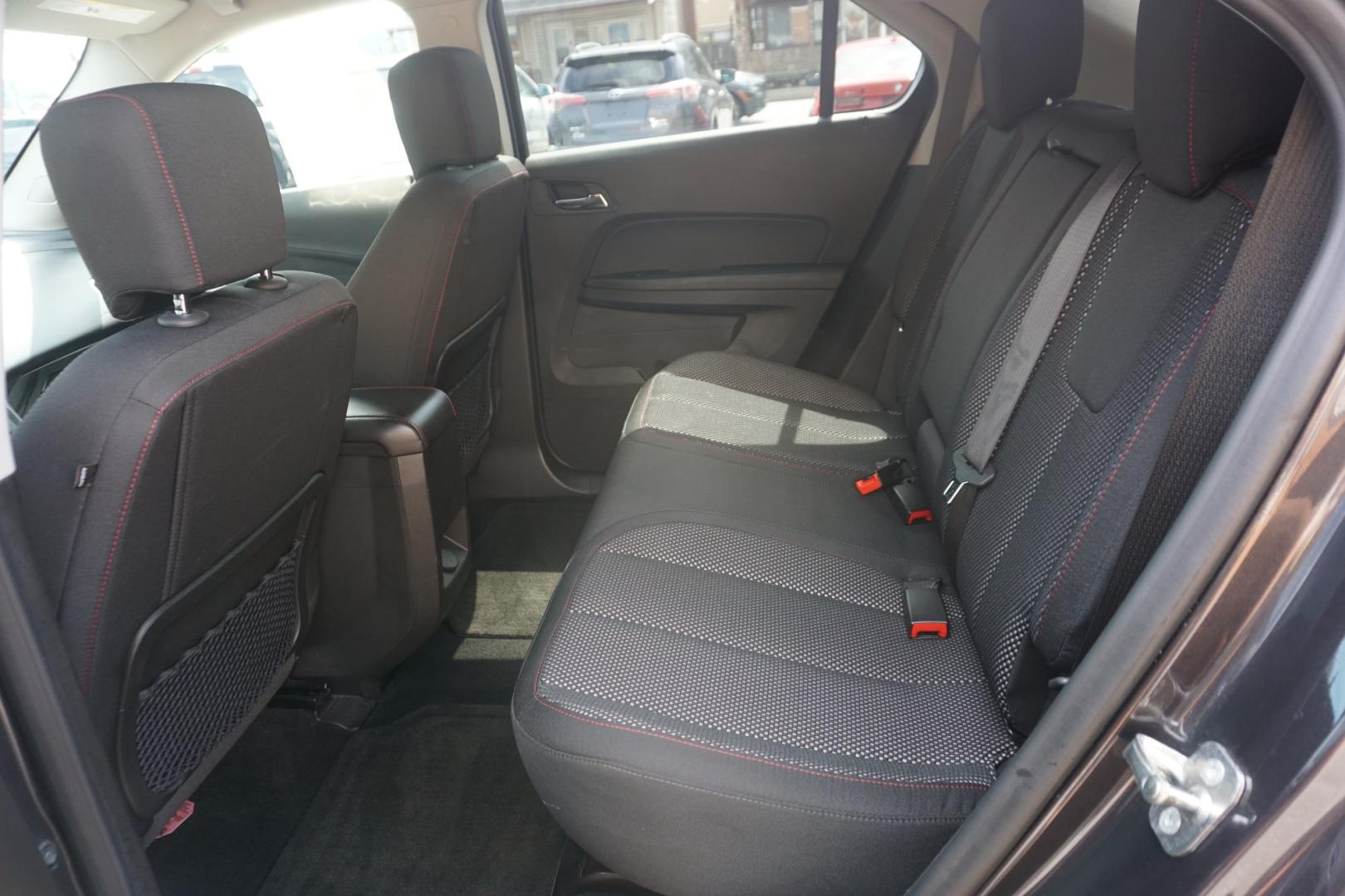 2015 GRAY /GRAY CHEVROLET EQUINOX LT (1GNALBEK4FZ) with an 2.4L I4 engine, AUTOMATIC transmission, located at 312 Centre Ave, Schuylkill Haven, PA, 17972, (570) 593-5278, 40.638130, -76.177383- Photo#33