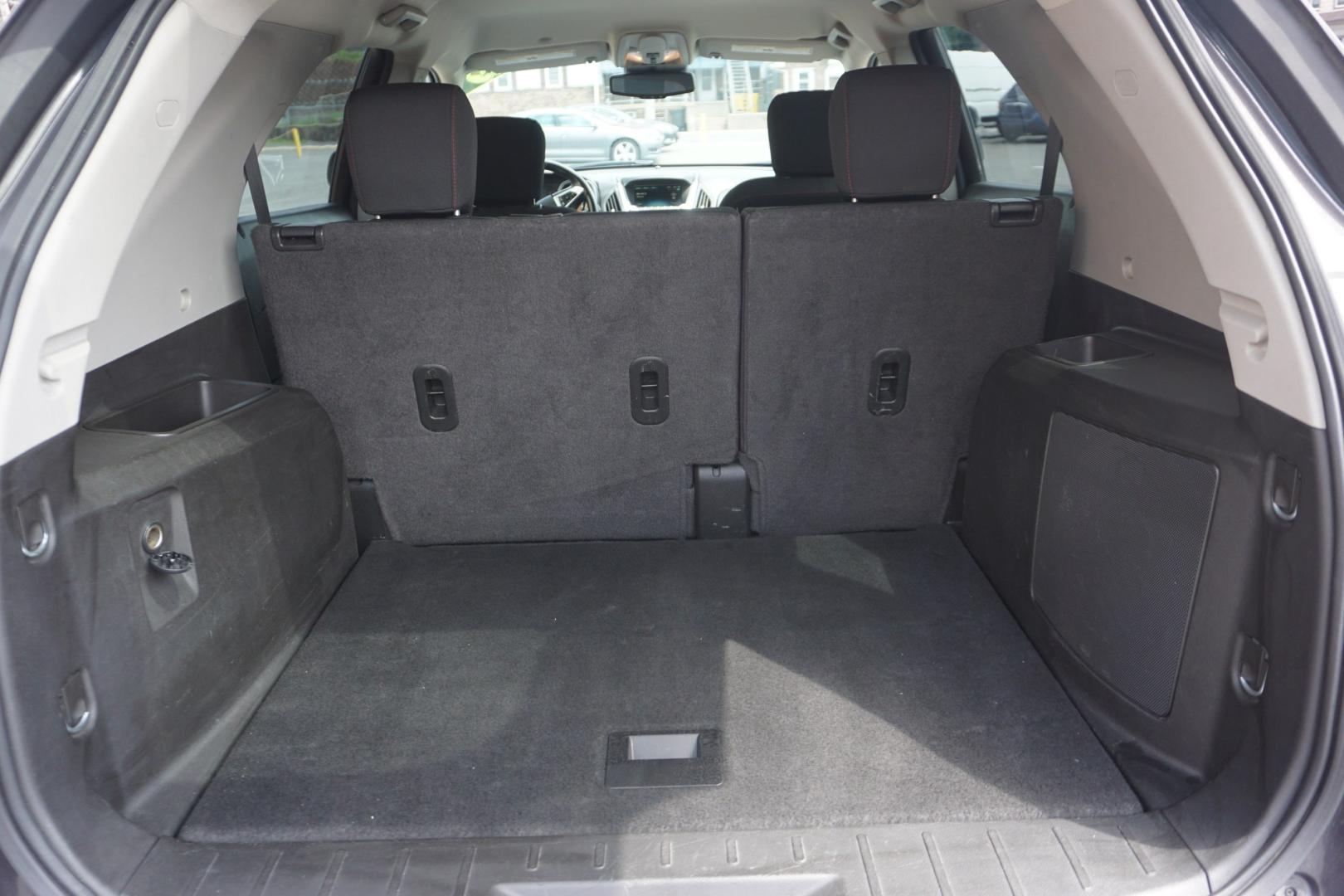 2015 GRAY /GRAY CHEVROLET EQUINOX LT (1GNALBEK4FZ) with an 2.4L I4 engine, AUTOMATIC transmission, located at 312 Centre Ave, Schuylkill Haven, PA, 17972, (570) 593-5278, 40.638130, -76.177383- Photo#36