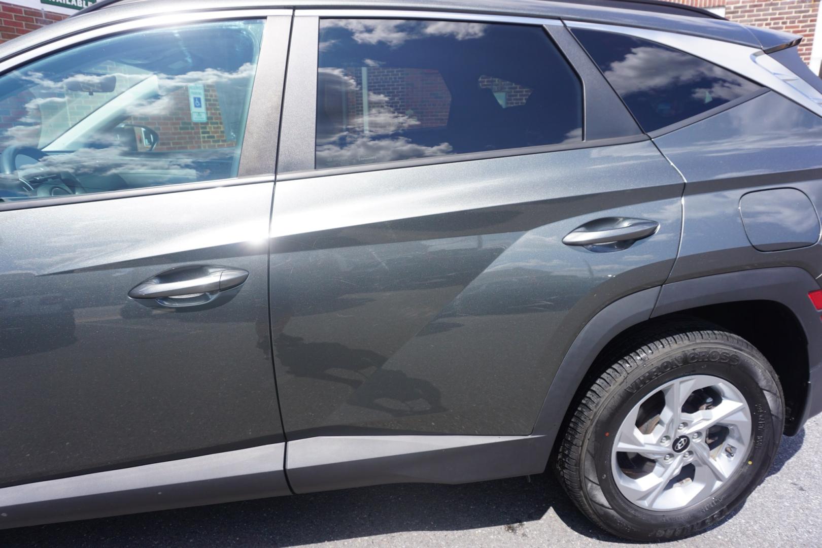 2023 GRAY /GRAY HYUNDAI TUCSON SEL (5NMJBCAE7PH) with an 2.5L I4 engine, AUTOMATIC transmission, located at 312 Centre Ave, Schuylkill Haven, PA, 17972, (570) 593-5278, 40.638130, -76.177383- Photo#7