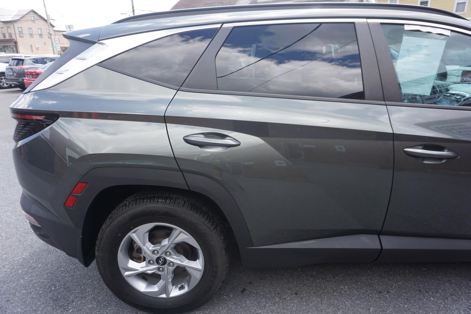 2023 GRAY /GRAY HYUNDAI TUCSON SEL (5NMJBCAE7PH) with an 2.5L I4 engine, AUTOMATIC transmission, located at 312 Centre Ave, Schuylkill Haven, PA, 17972, (570) 593-5278, 40.638130, -76.177383- Photo#14