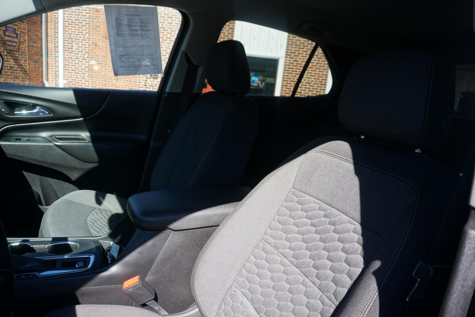 2018 GRAY /GRAY CHEVROLET EQUINOX LT (3GNAXSEV0JL) with an 1.5L I4 engine, AUTOMATIC transmission, located at 312 Centre Ave, Schuylkill Haven, PA, 17972, (570) 593-5278, 40.638130, -76.177383- Photo#19