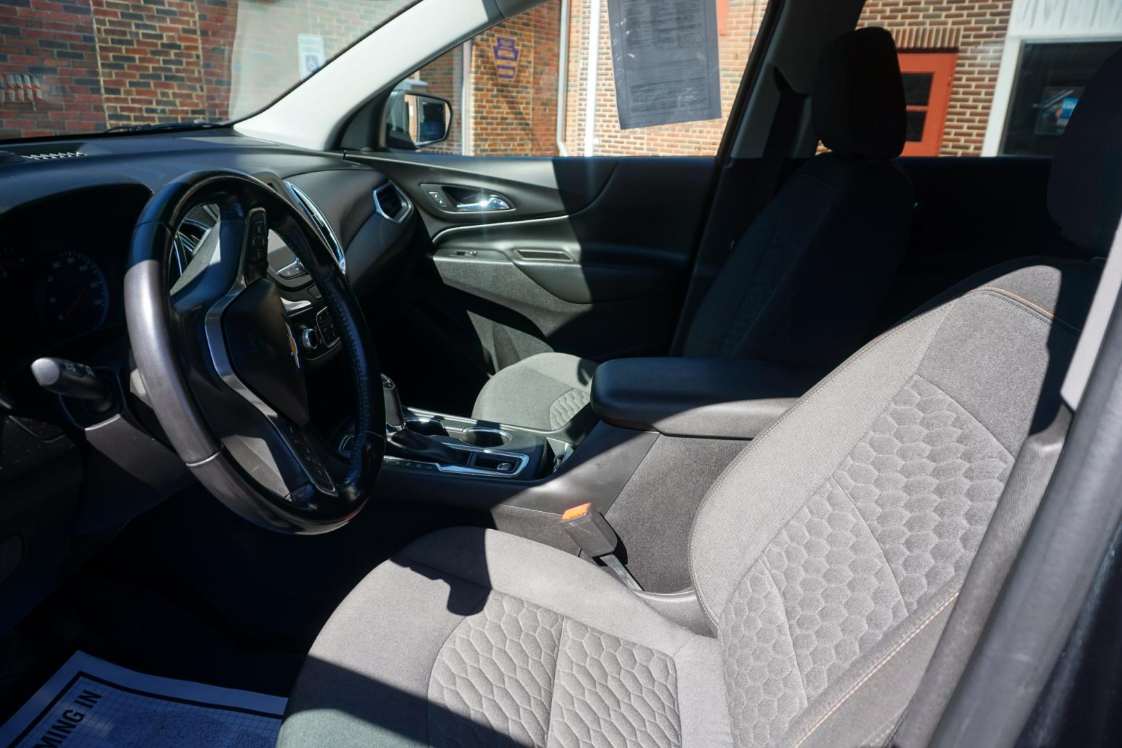 2018 GRAY /GRAY CHEVROLET EQUINOX LT (3GNAXSEV0JL) with an 1.5L I4 engine, AUTOMATIC transmission, located at 312 Centre Ave, Schuylkill Haven, PA, 17972, (570) 593-5278, 40.638130, -76.177383- Photo#22