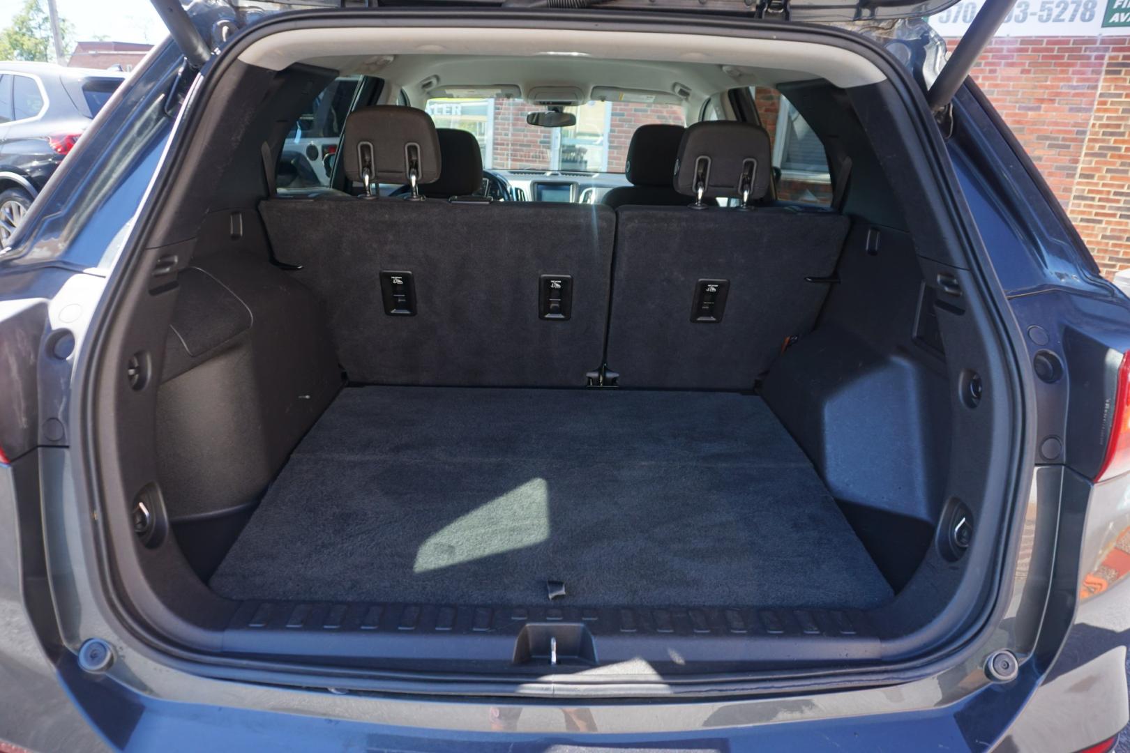 2018 GRAY /GRAY CHEVROLET EQUINOX LT (3GNAXSEV0JL) with an 1.5L I4 engine, AUTOMATIC transmission, located at 312 Centre Ave, Schuylkill Haven, PA, 17972, (570) 593-5278, 40.638130, -76.177383- Photo#30