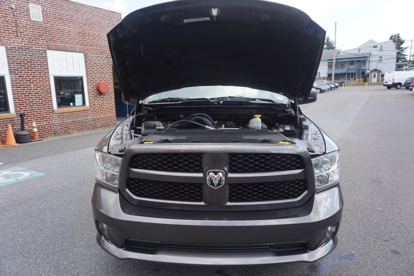 2017 GRAY /GRAY RAM 1500 EXPRESS (3C6RR7KT2HG) with an 5.7L V8 engine, AUTOMATIC transmission, located at 312 Centre Ave, Schuylkill Haven, PA, 17972, (570) 593-5278, 40.638130, -76.177383- Photo#17