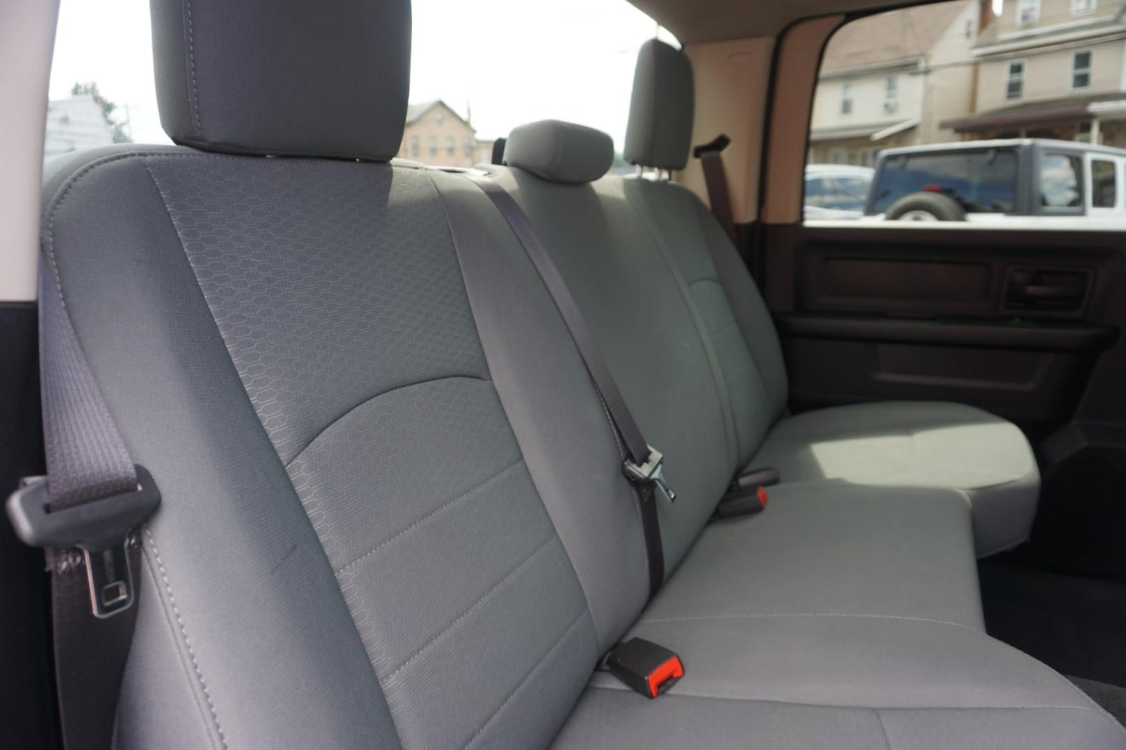 2017 GRAY /GRAY RAM 1500 EXPRESS (3C6RR7KT2HG) with an 5.7L V8 engine, AUTOMATIC transmission, located at 312 Centre Ave, Schuylkill Haven, PA, 17972, (570) 593-5278, 40.638130, -76.177383- Photo#32
