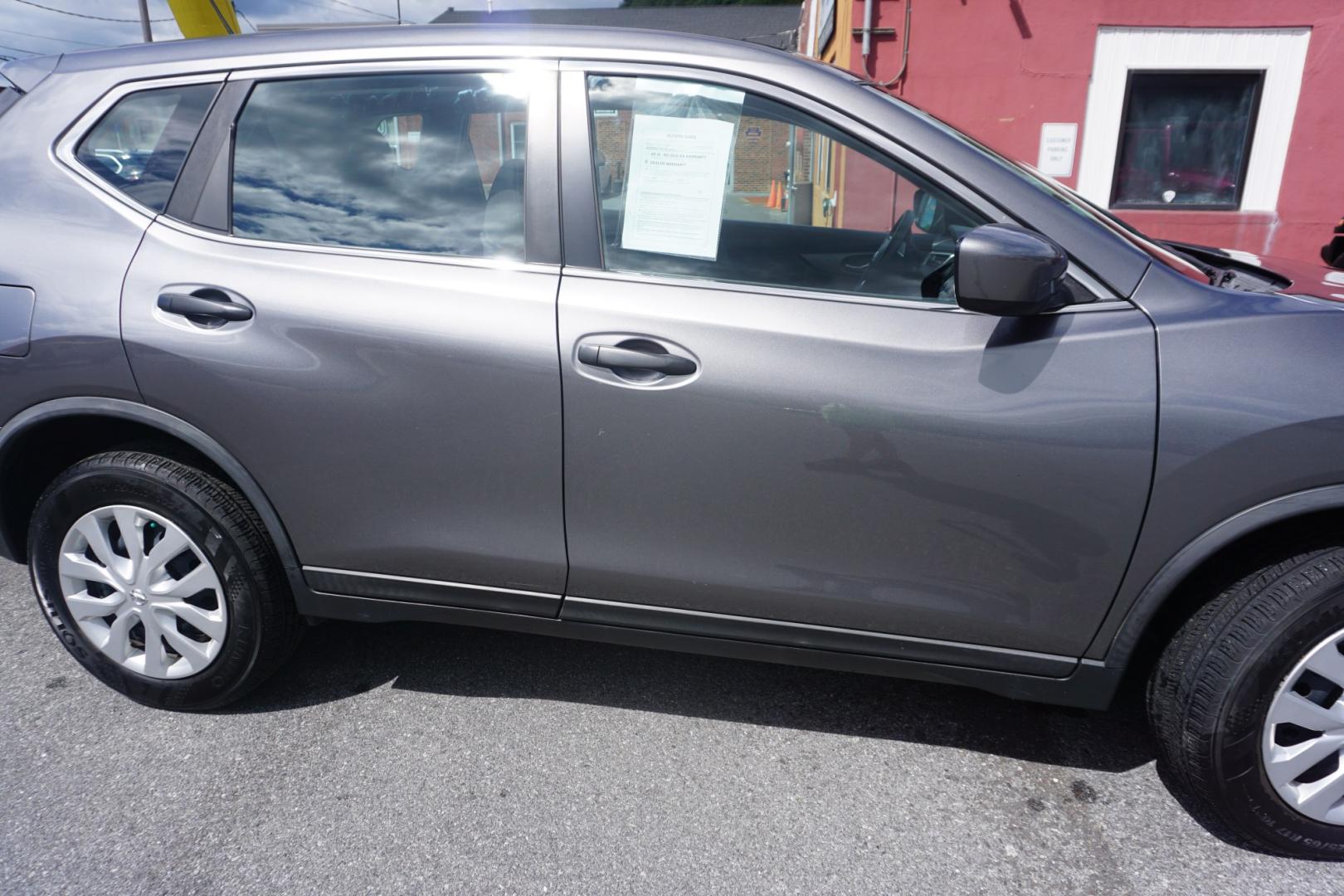 2016 GRAY /GRAY NISSAN ROGUE S (KNMAT2MV0GP) with an 2.5L I4 engine, CVT transmission, located at 312 Centre Ave, Schuylkill Haven, PA, 17972, (570) 593-5278, 40.638130, -76.177383- Photo#14