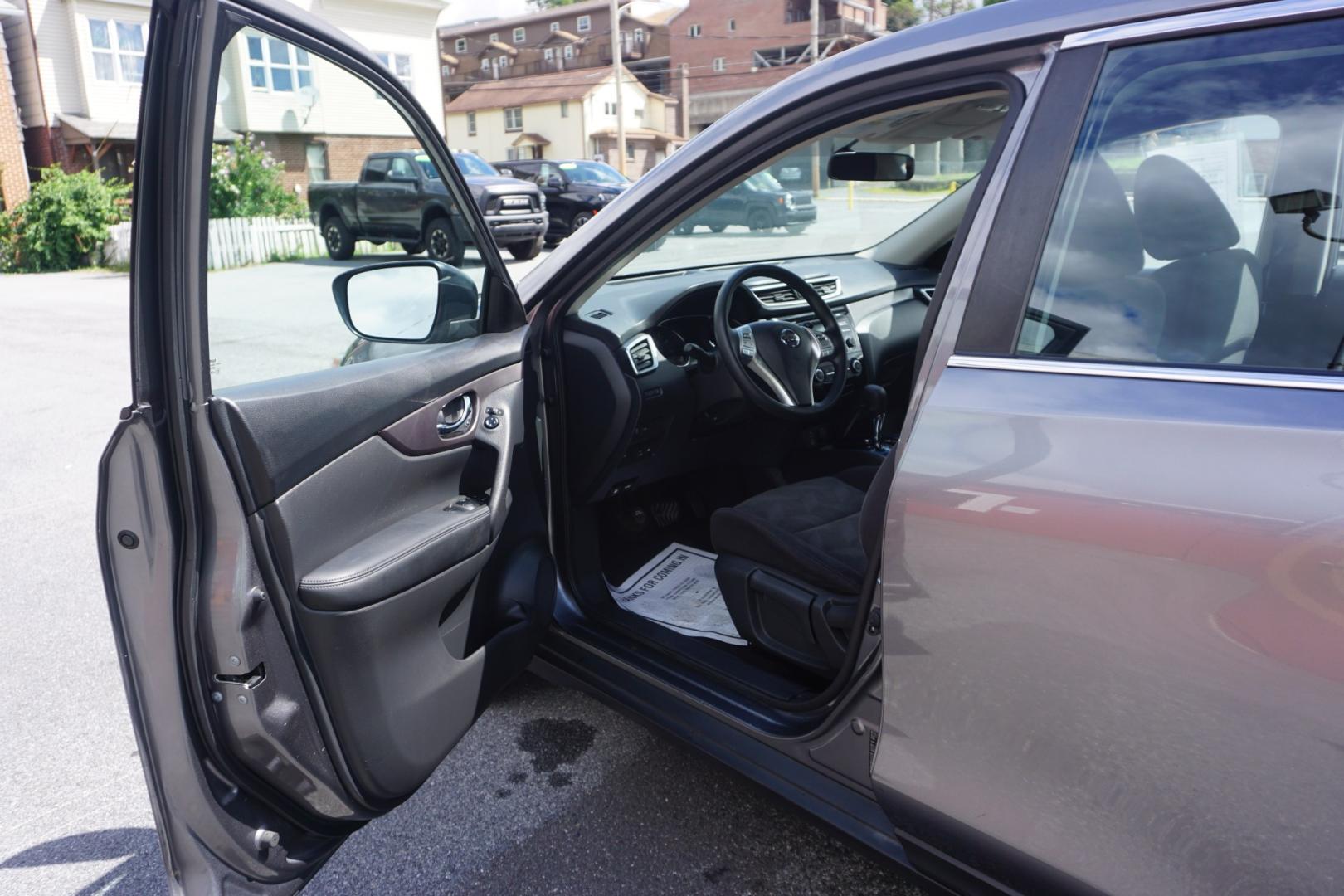 2016 GRAY /GRAY NISSAN ROGUE S (KNMAT2MV0GP) with an 2.5L I4 engine, CVT transmission, located at 312 Centre Ave, Schuylkill Haven, PA, 17972, (570) 593-5278, 40.638130, -76.177383- Photo#26