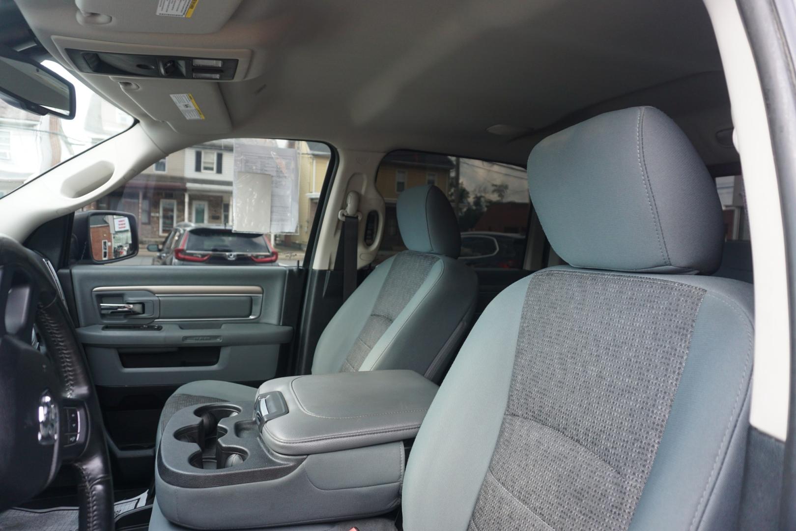 2017 GRAY /GRAY RAM 1500 SLT (3C6RR7LT5HG) with an 5.7L V8 engine, Automatic transmission, located at 312 Centre Ave, Schuylkill Haven, PA, 17972, (570) 593-5278, 40.638130, -76.177383- Photo#19
