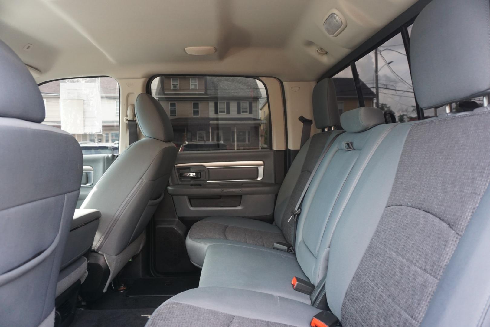 2017 GRAY /GRAY RAM 1500 SLT (3C6RR7LT5HG) with an 5.7L V8 engine, Automatic transmission, located at 312 Centre Ave, Schuylkill Haven, PA, 17972, (570) 593-5278, 40.638130, -76.177383- Photo#26