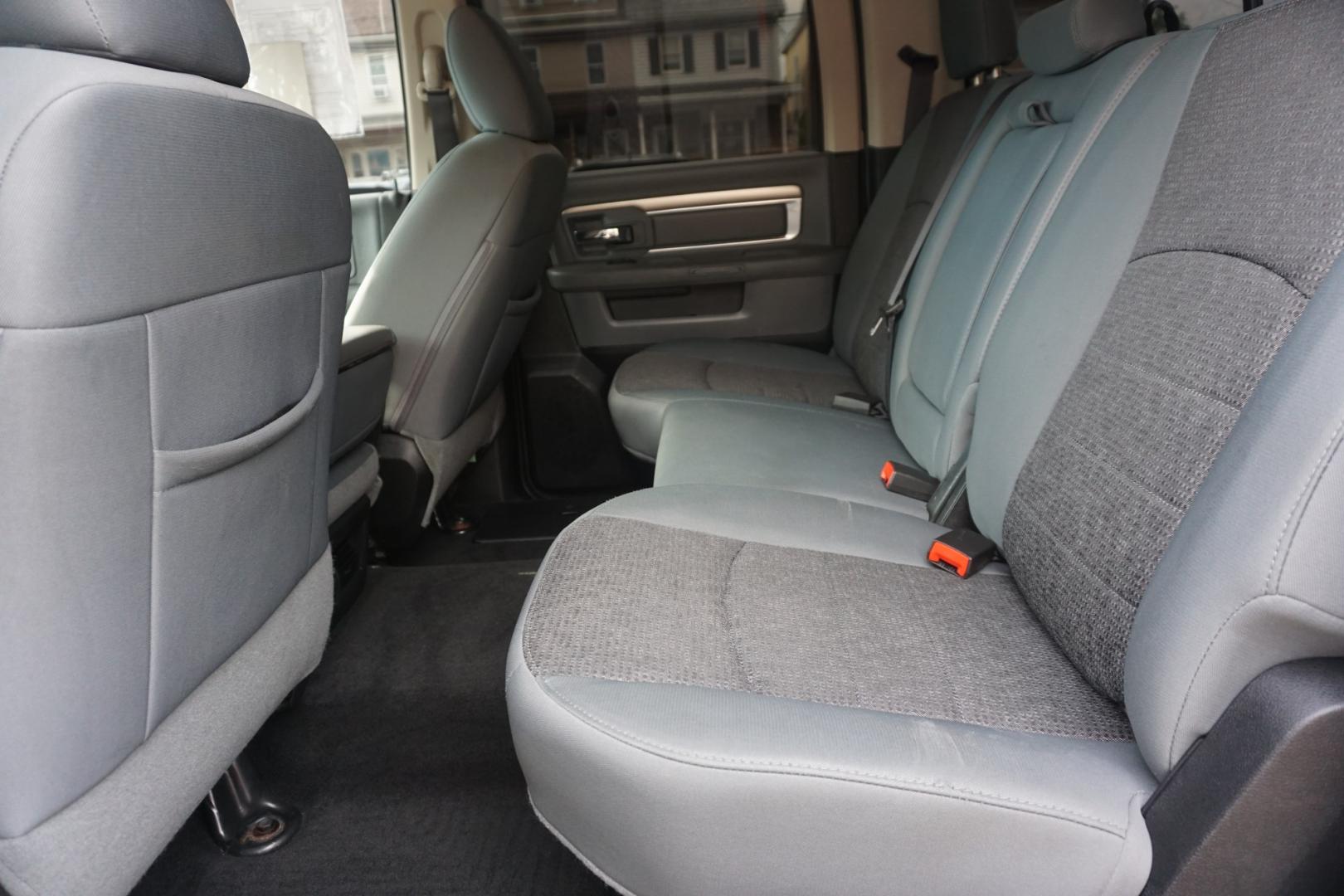 2017 GRAY /GRAY RAM 1500 SLT (3C6RR7LT5HG) with an 5.7L V8 engine, Automatic transmission, located at 312 Centre Ave, Schuylkill Haven, PA, 17972, (570) 593-5278, 40.638130, -76.177383- Photo#28