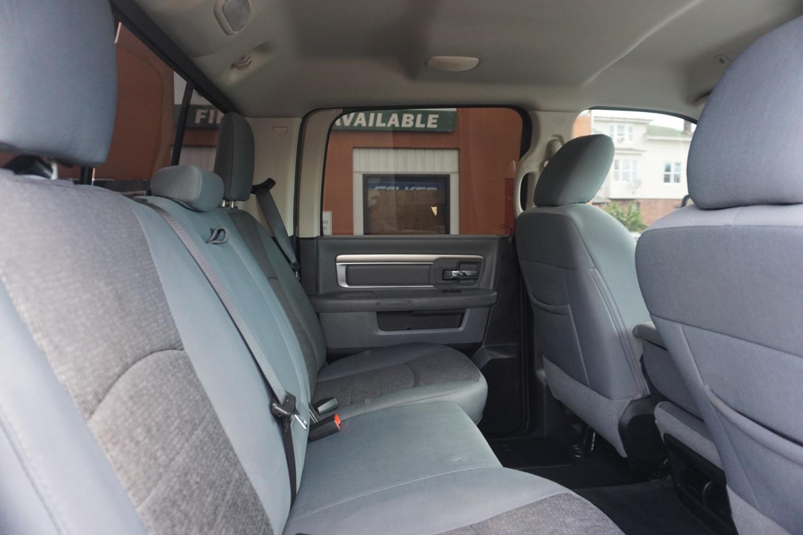 2017 GRAY /GRAY RAM 1500 SLT (3C6RR7LT5HG) with an 5.7L V8 engine, Automatic transmission, located at 312 Centre Ave, Schuylkill Haven, PA, 17972, (570) 593-5278, 40.638130, -76.177383- Photo#31