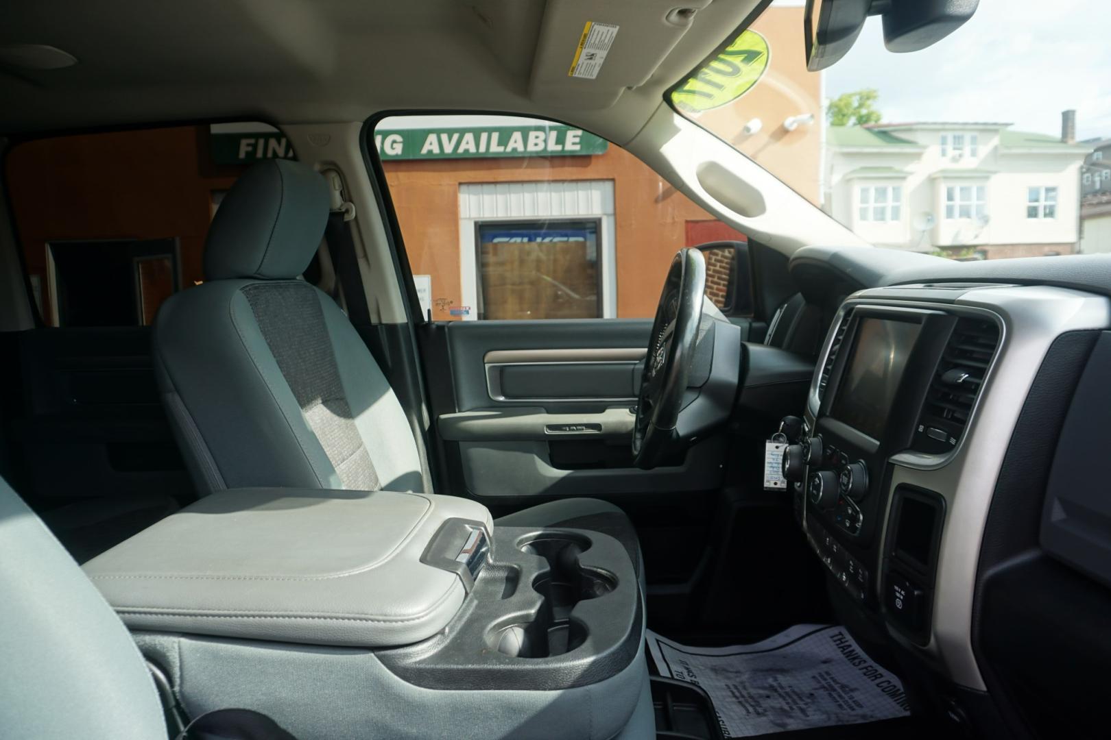 2017 GRAY /GRAY RAM 1500 SLT (3C6RR7LT5HG) with an 5.7L V8 engine, Automatic transmission, located at 312 Centre Ave, Schuylkill Haven, PA, 17972, (570) 593-5278, 40.638130, -76.177383- Photo#36