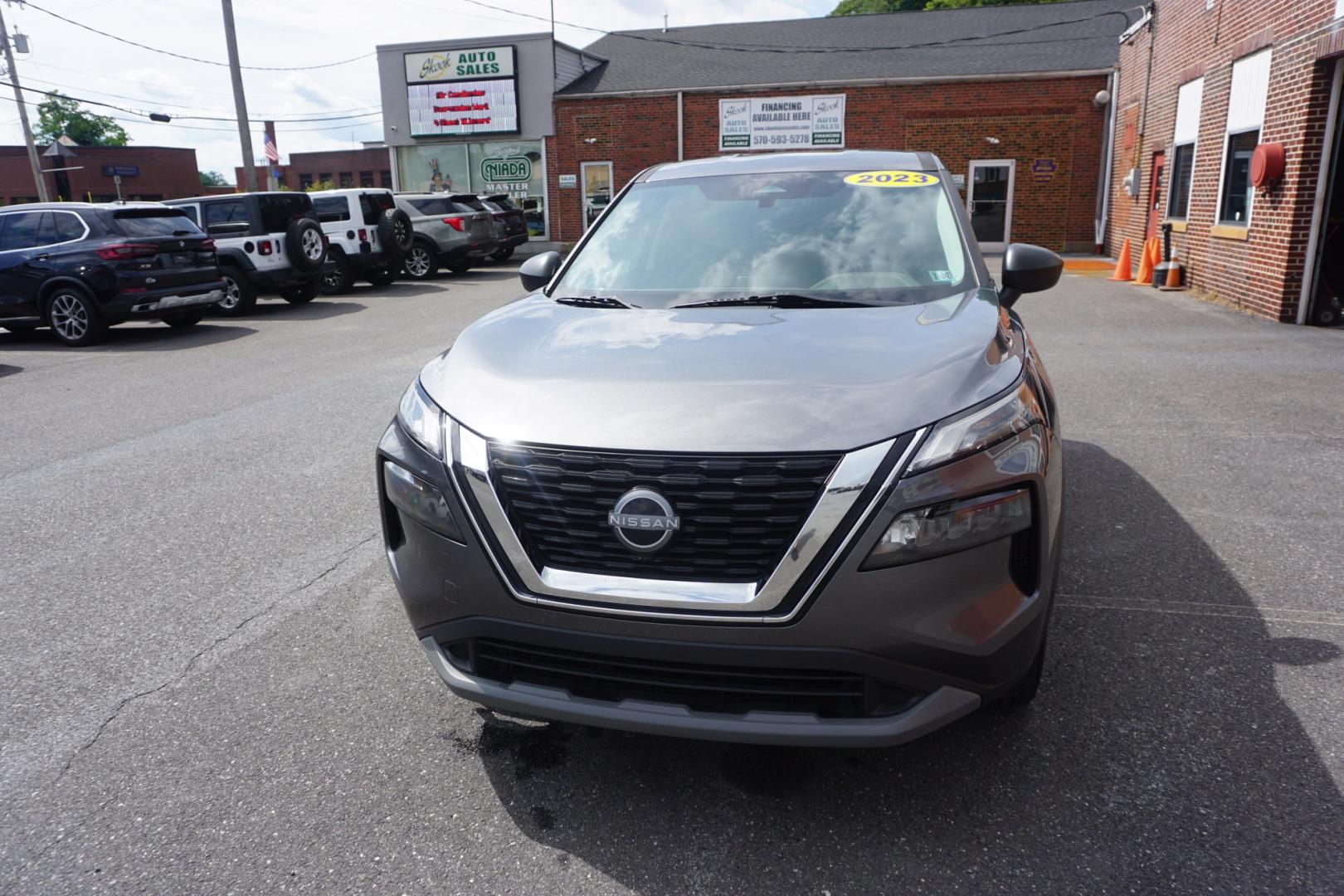 2023 GRAY /GRAY NISSAN ROGUE S (5N1BT3AA9PC) with an 1.5L I3 engine, CVT transmission, located at 312 Centre Ave, Schuylkill Haven, PA, 17972, (570) 593-5278, 40.638130, -76.177383- Photo#2