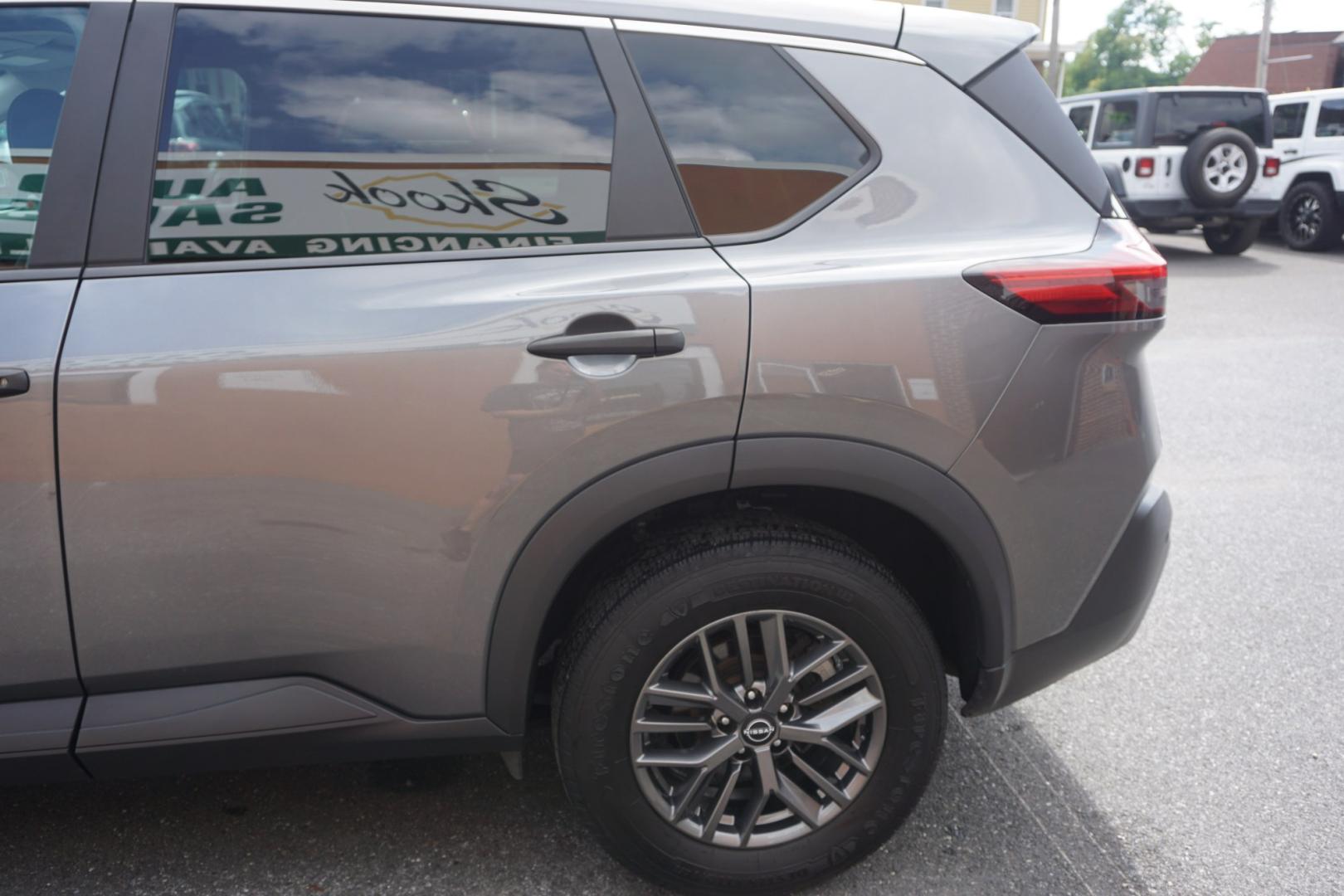 2023 GRAY /GRAY NISSAN ROGUE S (5N1BT3AA9PC) with an 1.5L I3 engine, CVT transmission, located at 312 Centre Ave, Schuylkill Haven, PA, 17972, (570) 593-5278, 40.638130, -76.177383- Photo#7