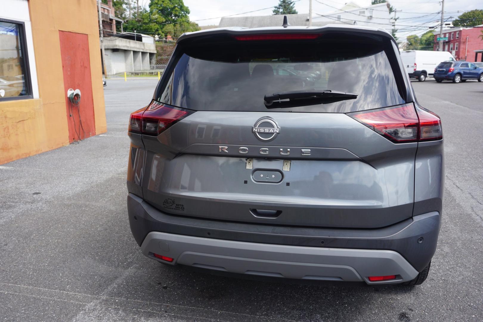 2023 GRAY /GRAY NISSAN ROGUE S (5N1BT3AA9PC) with an 1.5L I3 engine, CVT transmission, located at 312 Centre Ave, Schuylkill Haven, PA, 17972, (570) 593-5278, 40.638130, -76.177383- Photo#8