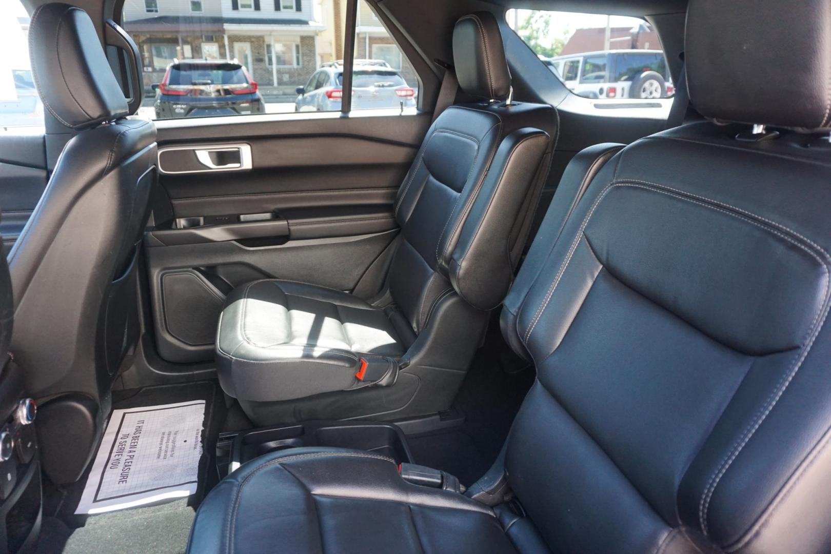 2020 GREEN /BLACK FORD EXPLORER XLT (1FMSK8DH0LG) with an 2.3L I4 engine, AUTOMATIC transmission, located at 312 Centre Ave, Schuylkill Haven, PA, 17972, (570) 593-5278, 40.638130, -76.177383- Photo#29