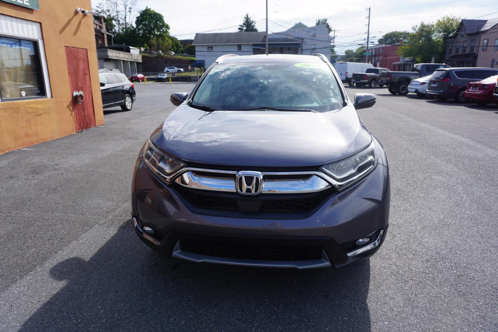 2018 GRAY /GRAY HONDA CR-V TOURING (2HKRW2H90JH) with an 1.5L I4 engine, CVT transmission, located at 312 Centre Ave, Schuylkill Haven, PA, 17972, (570) 593-5278, 40.638130, -76.177383- Photo#1