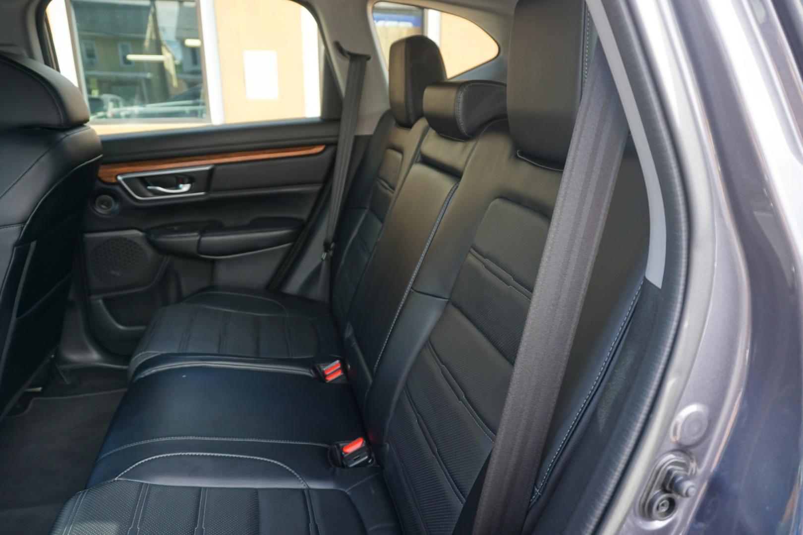 2018 GRAY /GRAY HONDA CR-V TOURING (2HKRW2H90JH) with an 1.5L I4 engine, CVT transmission, located at 312 Centre Ave, Schuylkill Haven, PA, 17972, (570) 593-5278, 40.638130, -76.177383- Photo#30