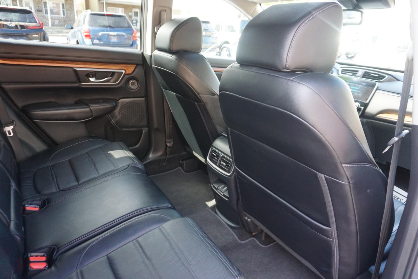2018 GRAY /GRAY HONDA CR-V TOURING (2HKRW2H90JH) with an 1.5L I4 engine, CVT transmission, located at 312 Centre Ave, Schuylkill Haven, PA, 17972, (570) 593-5278, 40.638130, -76.177383- Photo#35