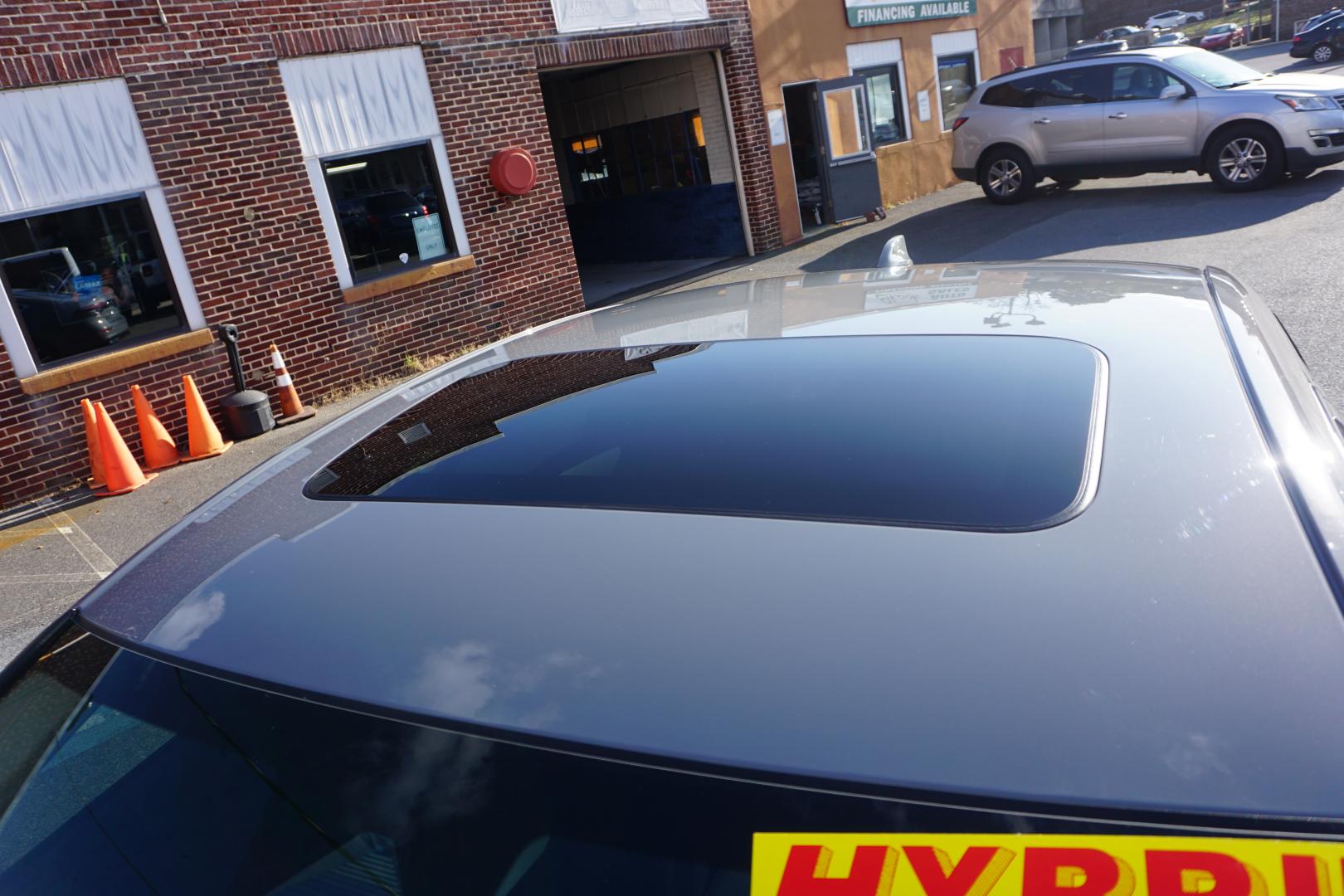 2023 GRAY /GRAY HONDA ACCORD TOURING (1HGCY2F82PA) with an 2L I4 engine, Automatic transmission, located at 312 Centre Ave, Schuylkill Haven, PA, 17972, (570) 593-5278, 40.638130, -76.177383- Photo#2