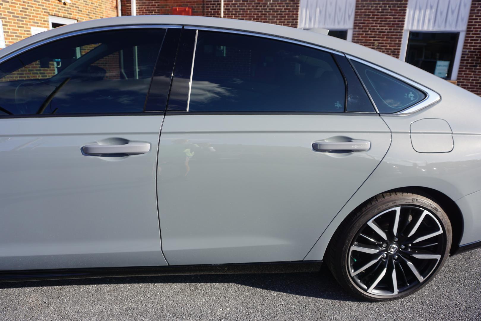 2023 GRAY /GRAY HONDA ACCORD TOURING (1HGCY2F82PA) with an 2L I4 engine, Automatic transmission, located at 312 Centre Ave, Schuylkill Haven, PA, 17972, (570) 593-5278, 40.638130, -76.177383- Photo#5