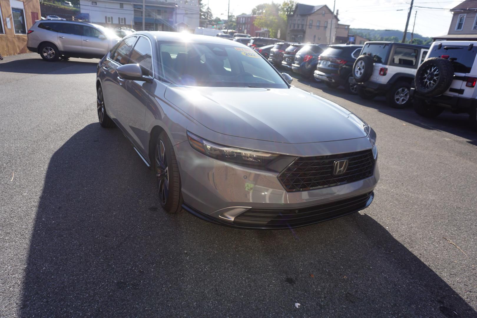 2023 GRAY /GRAY HONDA ACCORD TOURING (1HGCY2F82PA) with an 2L I4 engine, Automatic transmission, located at 312 Centre Ave, Schuylkill Haven, PA, 17972, (570) 593-5278, 40.638130, -76.177383- Photo#14