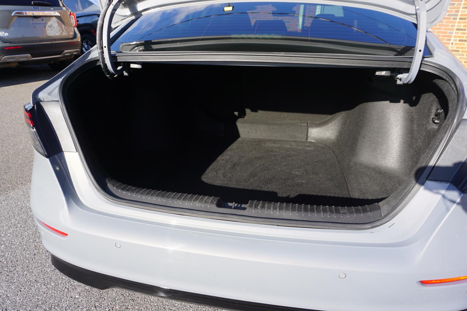 2023 GRAY /GRAY HONDA ACCORD TOURING (1HGCY2F82PA) with an 2L I4 engine, Automatic transmission, located at 312 Centre Ave, Schuylkill Haven, PA, 17972, (570) 593-5278, 40.638130, -76.177383- Photo#33