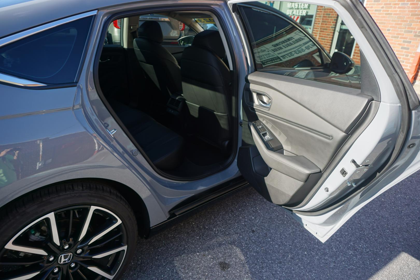 2023 GRAY /GRAY HONDA ACCORD TOURING (1HGCY2F82PA) with an 2L I4 engine, Automatic transmission, located at 312 Centre Ave, Schuylkill Haven, PA, 17972, (570) 593-5278, 40.638130, -76.177383- Photo#38