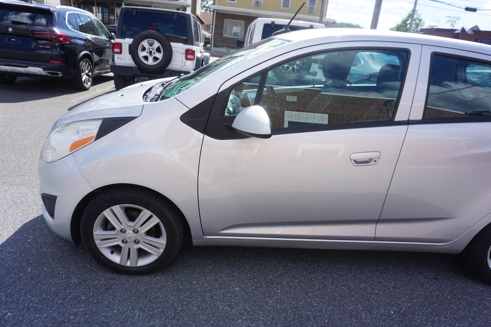 2014 SILVER /GRAY CHEVROLET SPARK LS (KL8CA6S97EC) with an 1.2L I4 engine, MANUAL transmission, located at 312 Centre Ave, Schuylkill Haven, PA, 17972, (570) 593-5278, 40.638130, -76.177383- Photo#5
