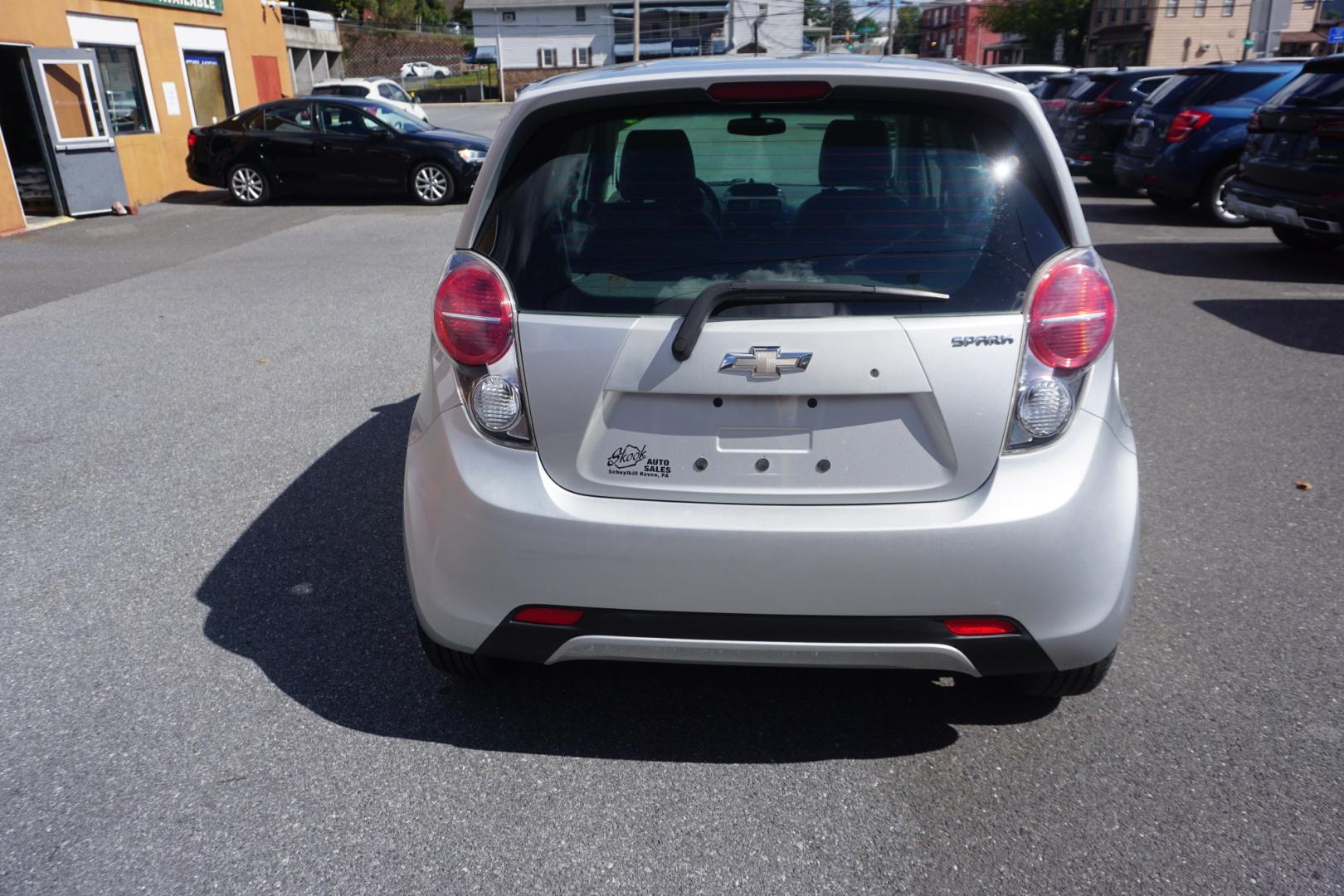 2014 SILVER /GRAY CHEVROLET SPARK LS (KL8CA6S97EC) with an 1.2L I4 engine, MANUAL transmission, located at 312 Centre Ave, Schuylkill Haven, PA, 17972, (570) 593-5278, 40.638130, -76.177383- Photo#8