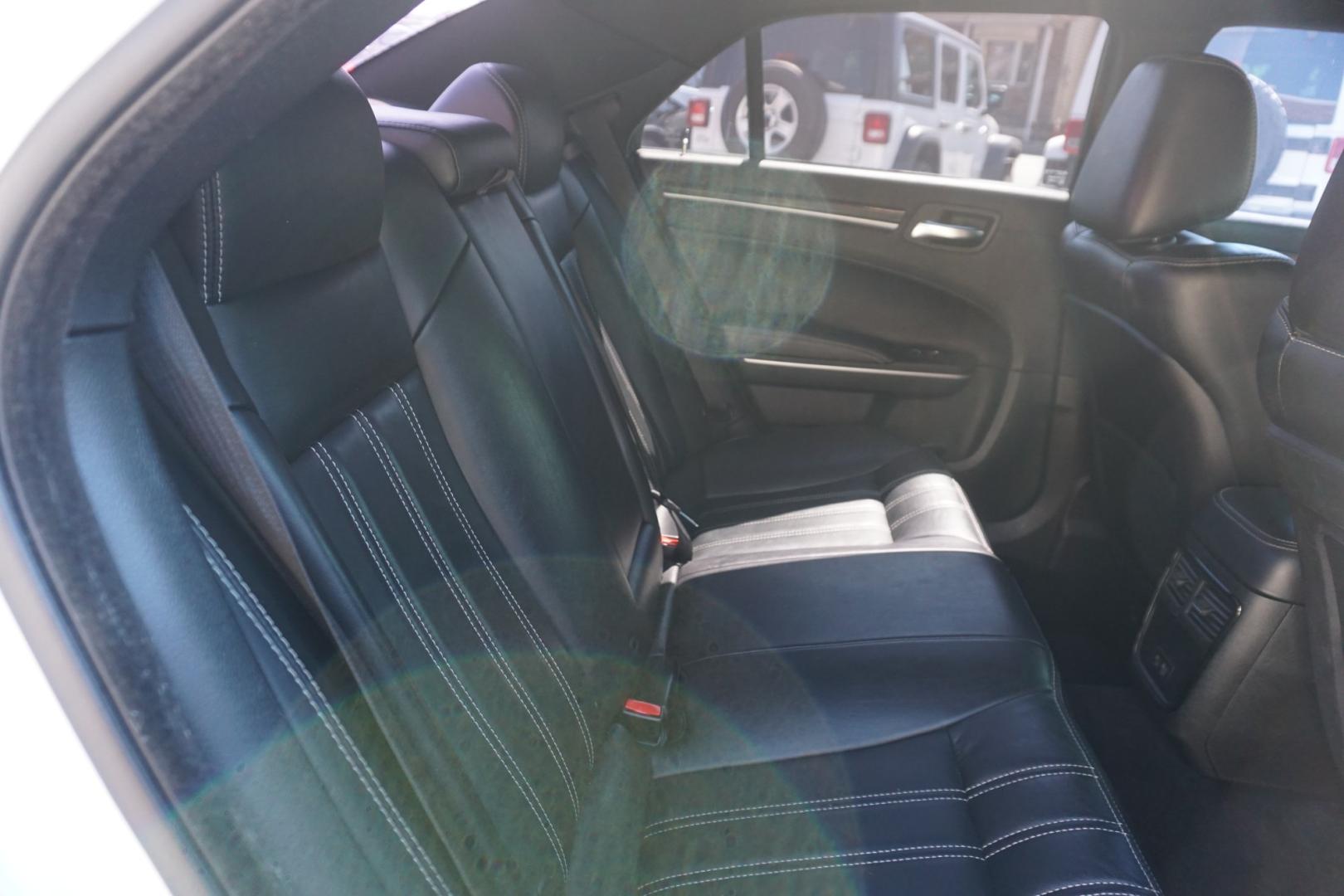2019 WHITE CHRYSLER 300 300S (2C3CCABG3KH) with an 3.6L V6 engine, AUTOMATIC transmission, located at 312 Centre Ave, Schuylkill Haven, PA, 17972, (570) 593-5278, 40.638130, -76.177383- Photo#34