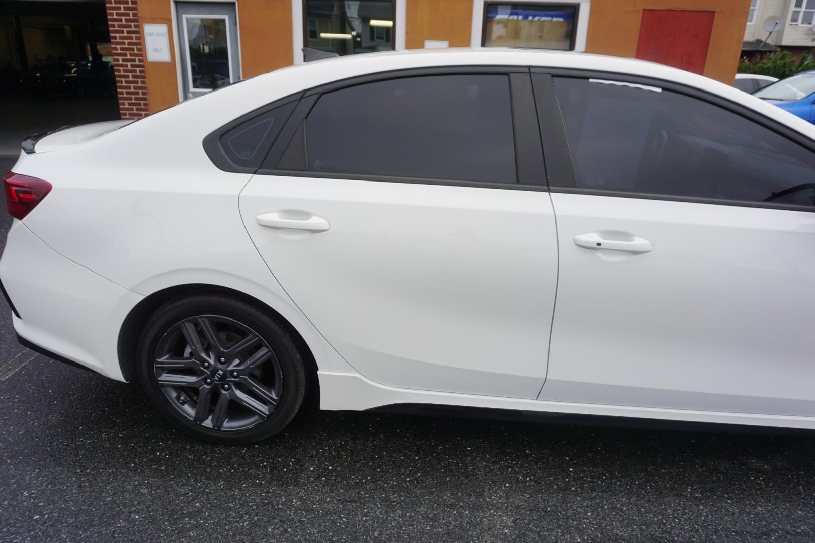 2021 WHITE /GRAY KIA FORTE GT-LINE (3KPF34AD4ME) with an 2L I4 engine, AUTOMATIC transmission, located at 312 Centre Ave, Schuylkill Haven, PA, 17972, (570) 593-5278, 40.638130, -76.177383- Photo#13