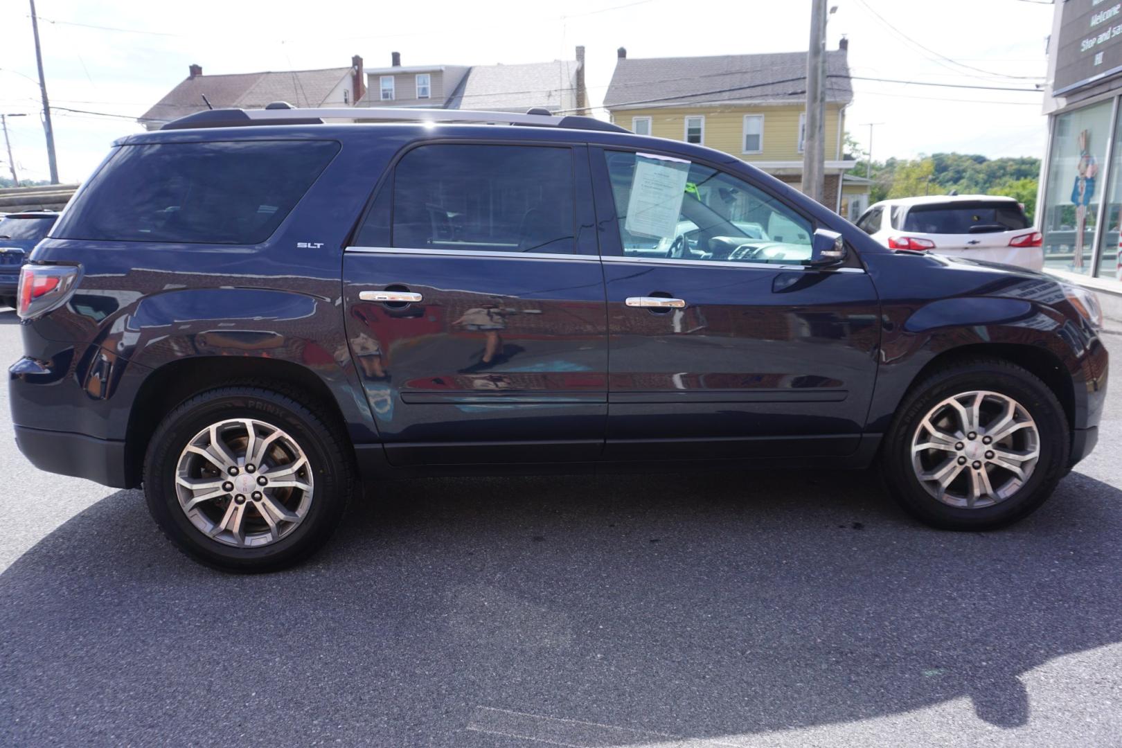 2016 BLUE /BLACK GMC ACADIA SLT (1GKKVRKD4GJ) with an 3.6L V6 engine, AUTOMATIC transmission, located at 312 Centre Ave, Schuylkill Haven, PA, 17972, (570) 593-5278, 40.638130, -76.177383- Photo#10
