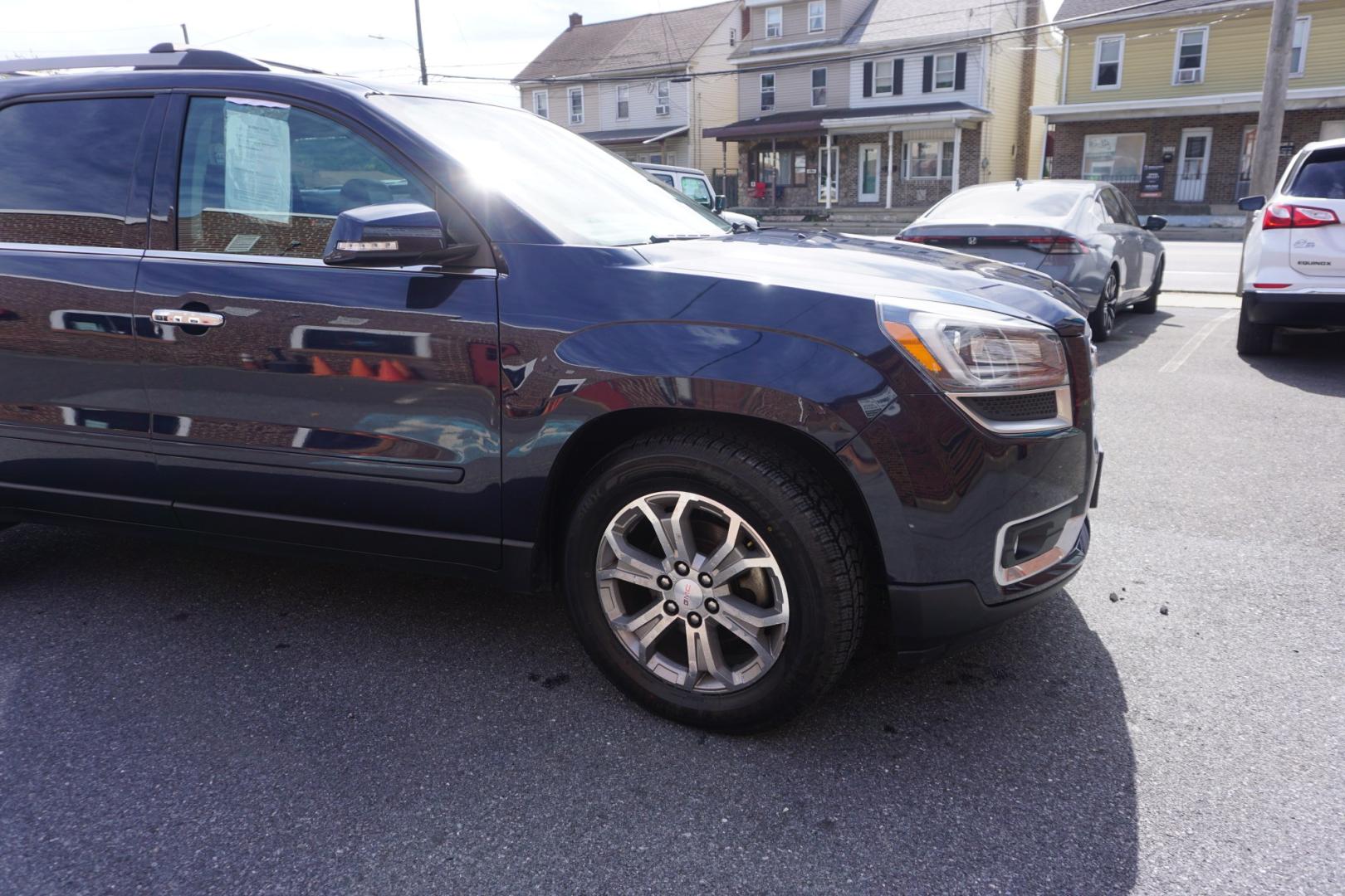 2016 BLUE /BLACK GMC ACADIA SLT (1GKKVRKD4GJ) with an 3.6L V6 engine, AUTOMATIC transmission, located at 312 Centre Ave, Schuylkill Haven, PA, 17972, (570) 593-5278, 40.638130, -76.177383- Photo#15