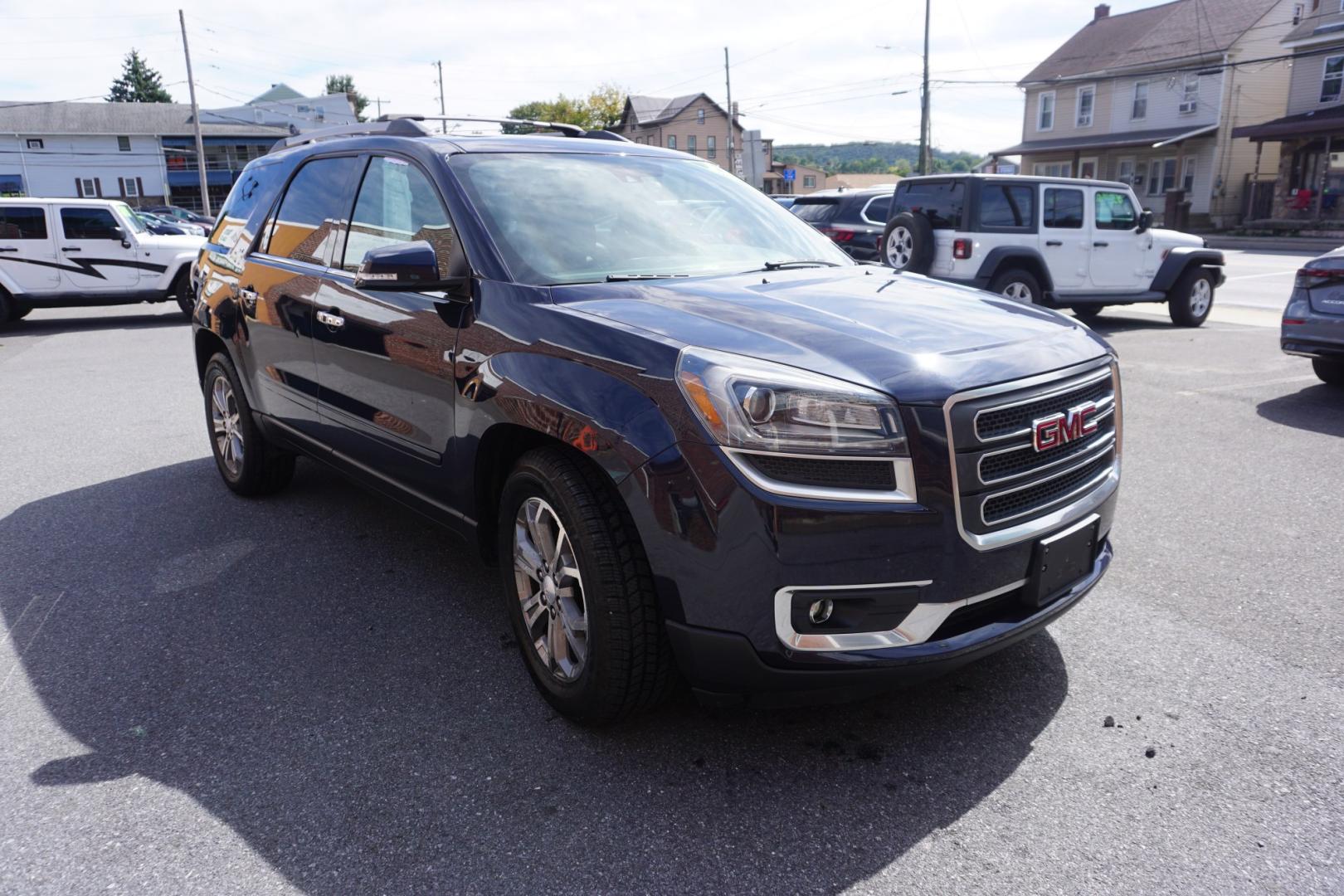 2016 BLUE /BLACK GMC ACADIA SLT (1GKKVRKD4GJ) with an 3.6L V6 engine, AUTOMATIC transmission, located at 312 Centre Ave, Schuylkill Haven, PA, 17972, (570) 593-5278, 40.638130, -76.177383- Photo#16