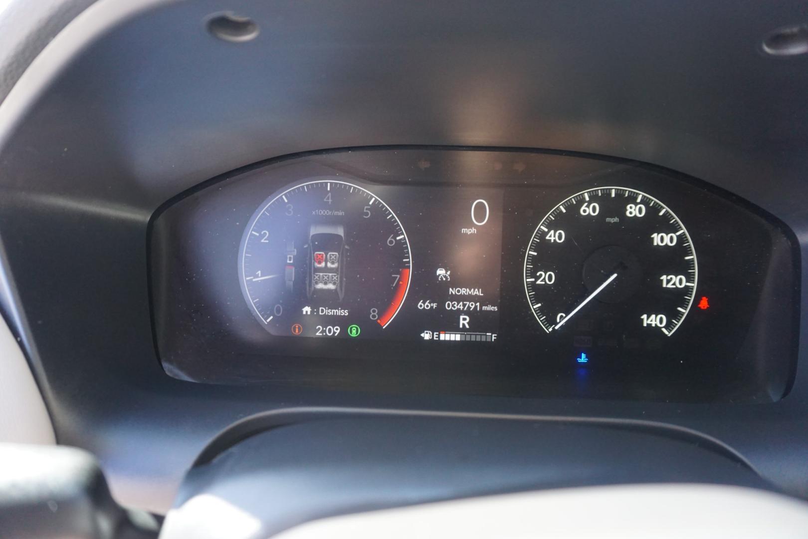 2024 SILVER /GRAY HONDA HR-V LX (3CZRZ2H33RM) with an 2L I4 engine, CVT transmission, located at 312 Centre Ave, Schuylkill Haven, PA, 17972, (570) 593-5278, 40.638130, -76.177383- Photo#24