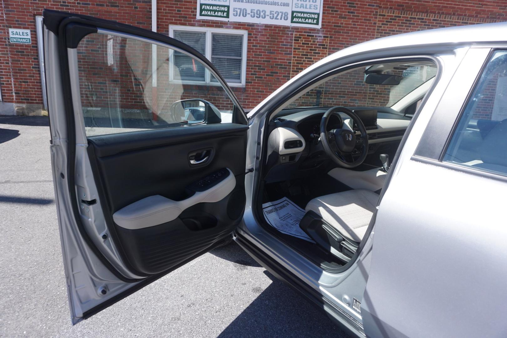 2024 SILVER /GRAY HONDA HR-V LX (3CZRZ2H33RM) with an 2L I4 engine, CVT transmission, located at 312 Centre Ave, Schuylkill Haven, PA, 17972, (570) 593-5278, 40.638130, -76.177383- Photo#25