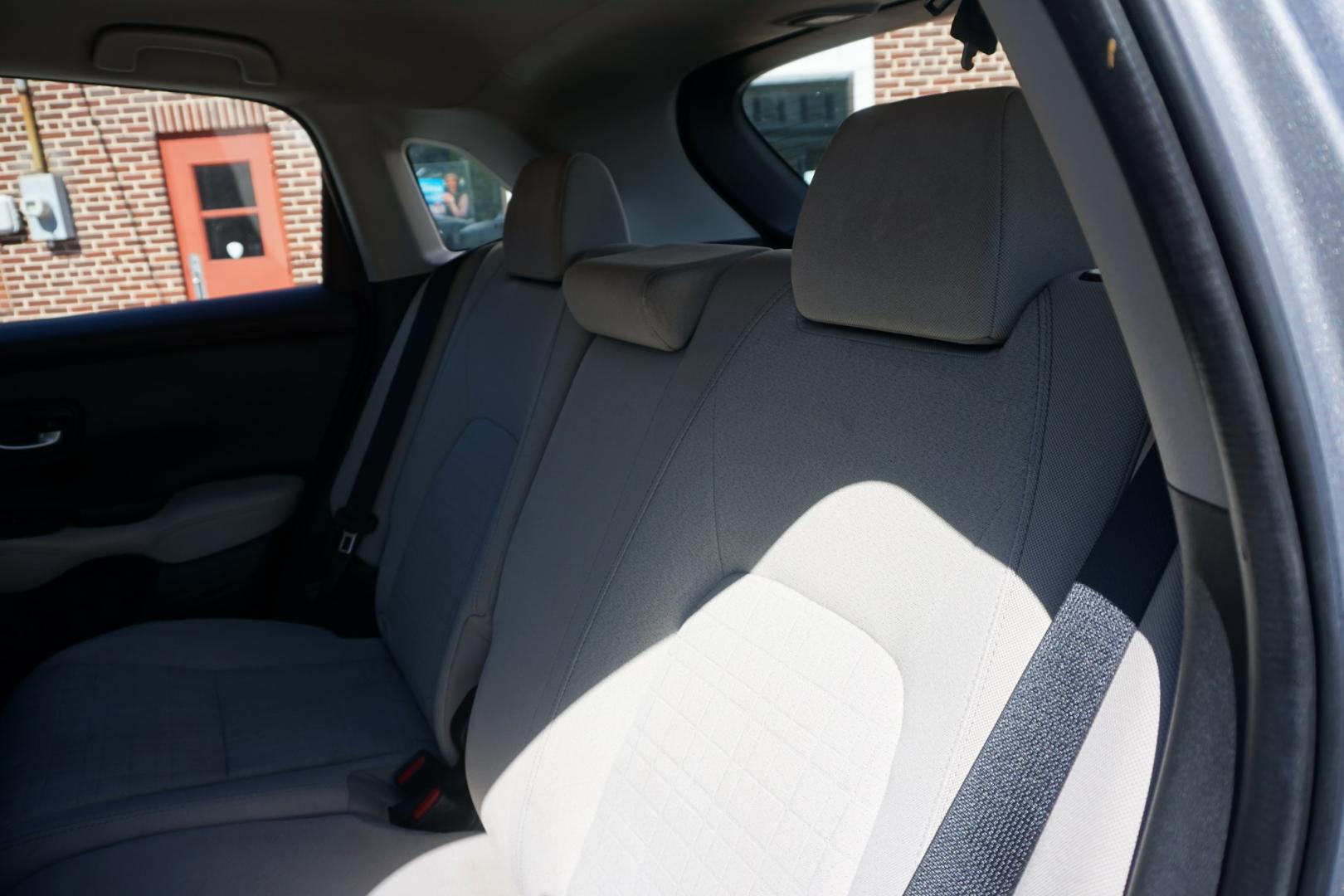 2024 SILVER /GRAY HONDA HR-V LX (3CZRZ2H33RM) with an 2L I4 engine, CVT transmission, located at 312 Centre Ave, Schuylkill Haven, PA, 17972, (570) 593-5278, 40.638130, -76.177383- Photo#27