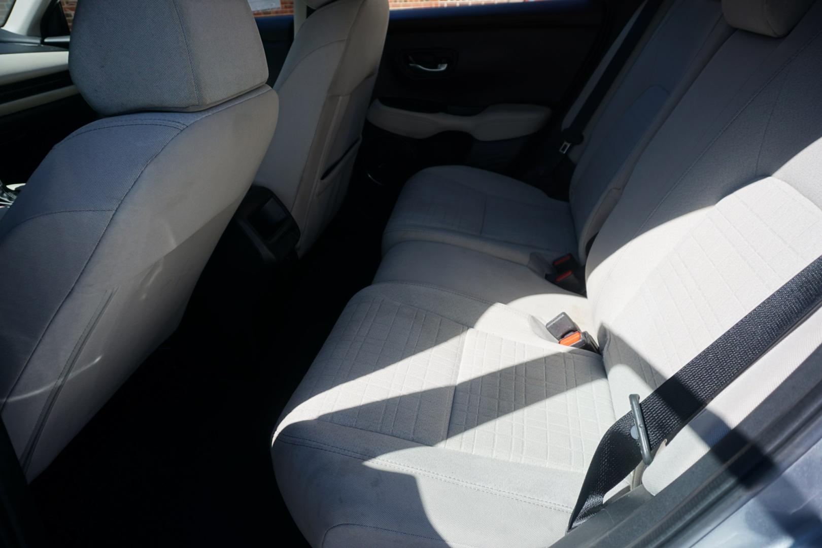 2024 SILVER /GRAY HONDA HR-V LX (3CZRZ2H33RM) with an 2L I4 engine, CVT transmission, located at 312 Centre Ave, Schuylkill Haven, PA, 17972, (570) 593-5278, 40.638130, -76.177383- Photo#29