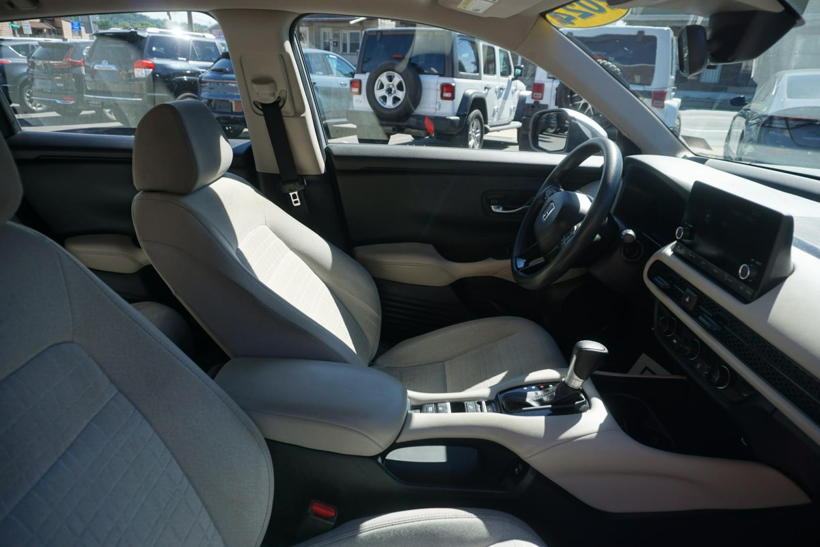 2024 SILVER /GRAY HONDA HR-V LX (3CZRZ2H33RM) with an 2L I4 engine, CVT transmission, located at 312 Centre Ave, Schuylkill Haven, PA, 17972, (570) 593-5278, 40.638130, -76.177383- Photo#37