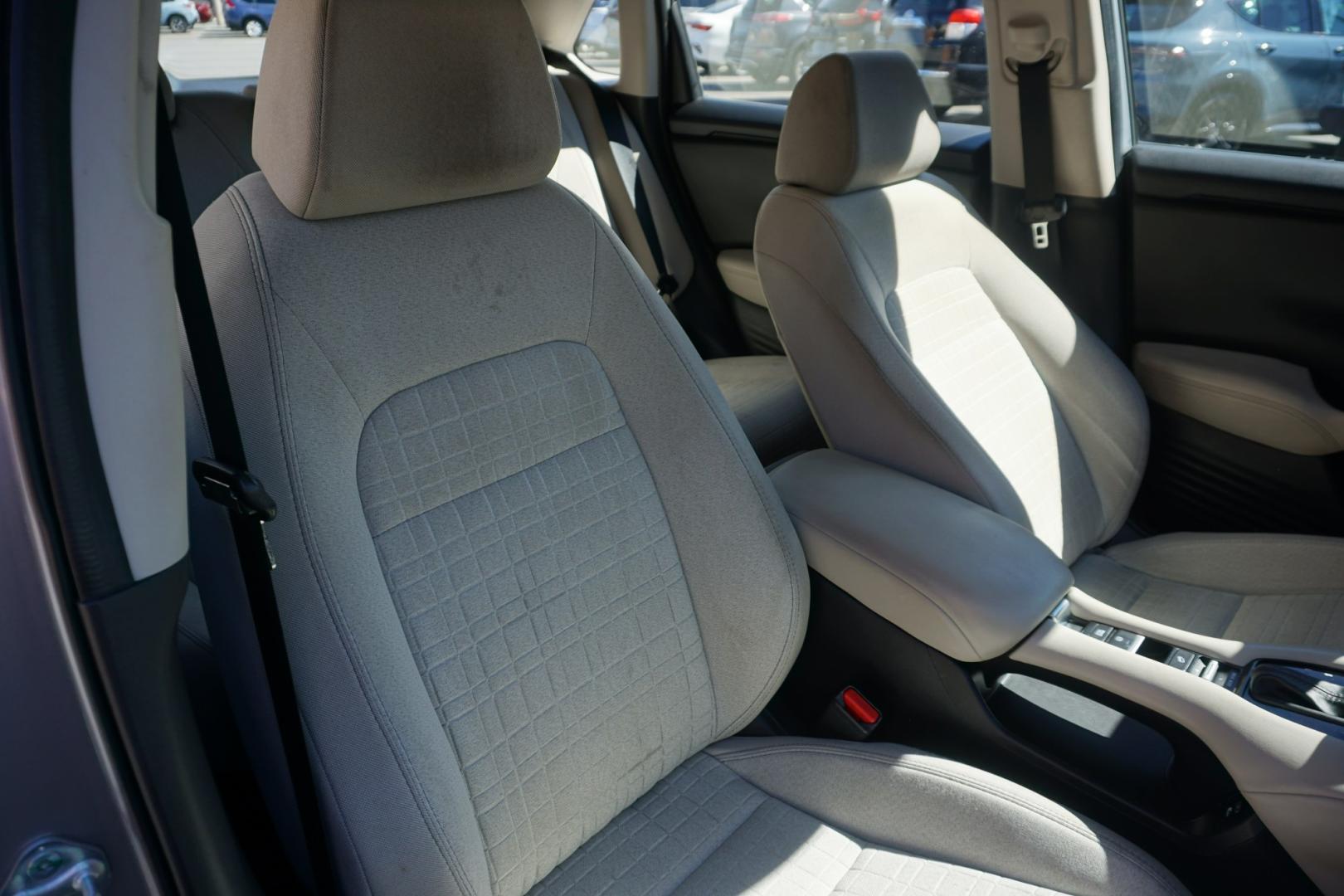 2024 SILVER /GRAY HONDA HR-V LX (3CZRZ2H33RM) with an 2L I4 engine, CVT transmission, located at 312 Centre Ave, Schuylkill Haven, PA, 17972, (570) 593-5278, 40.638130, -76.177383- Photo#38