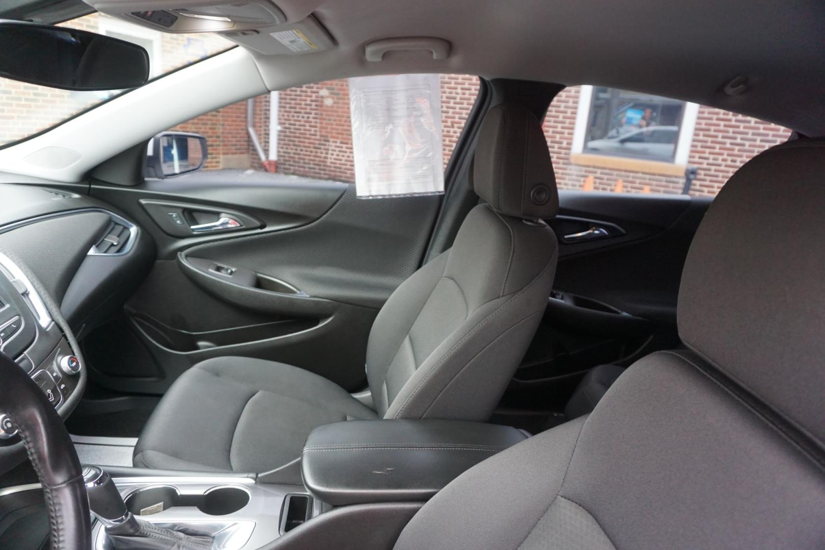 2016 WHITE /BLACK CHEVROLET MALIBU L (1G1ZE5ST2GF) with an 1.5L I4 engine, AUTOMATIC transmission, located at 312 Centre Ave, Schuylkill Haven, PA, 17972, (570) 593-5278, 40.638130, -76.177383- Photo#20
