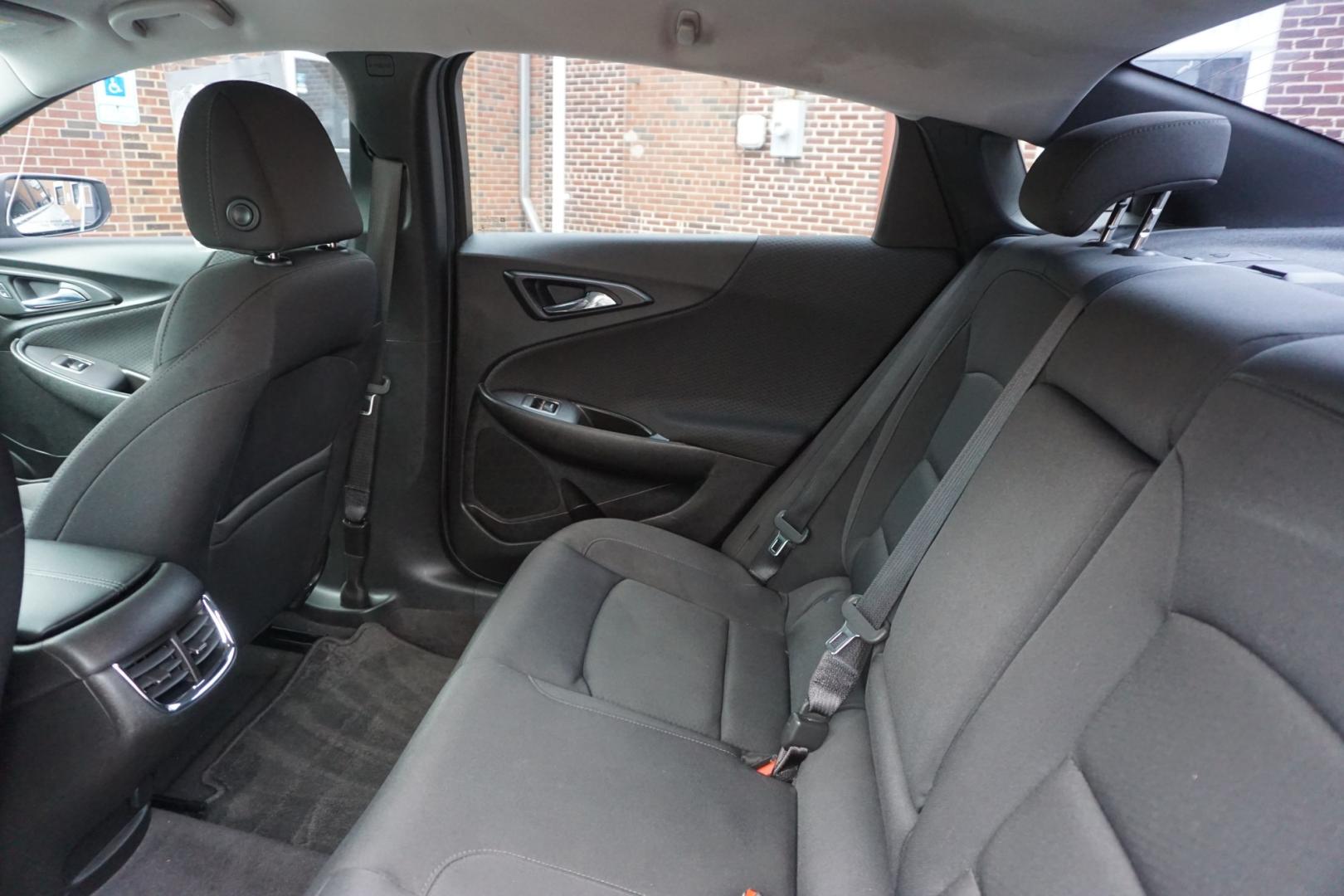 2016 WHITE /BLACK CHEVROLET MALIBU L (1G1ZE5ST2GF) with an 1.5L I4 engine, AUTOMATIC transmission, located at 312 Centre Ave, Schuylkill Haven, PA, 17972, (570) 593-5278, 40.638130, -76.177383- Photo#27