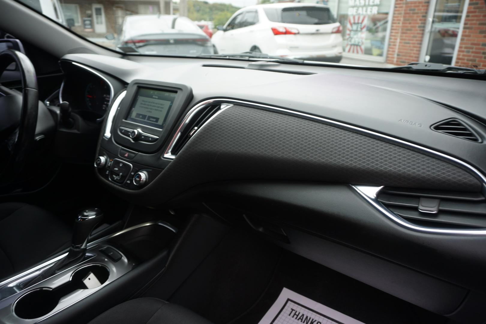 2016 WHITE /BLACK CHEVROLET MALIBU L (1G1ZE5ST2GF) with an 1.5L I4 engine, AUTOMATIC transmission, located at 312 Centre Ave, Schuylkill Haven, PA, 17972, (570) 593-5278, 40.638130, -76.177383- Photo#35