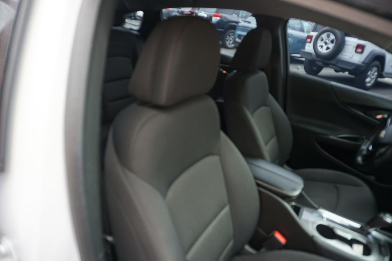 2016 WHITE /BLACK CHEVROLET MALIBU L (1G1ZE5ST2GF) with an 1.5L I4 engine, AUTOMATIC transmission, located at 312 Centre Ave, Schuylkill Haven, PA, 17972, (570) 593-5278, 40.638130, -76.177383- Photo#37