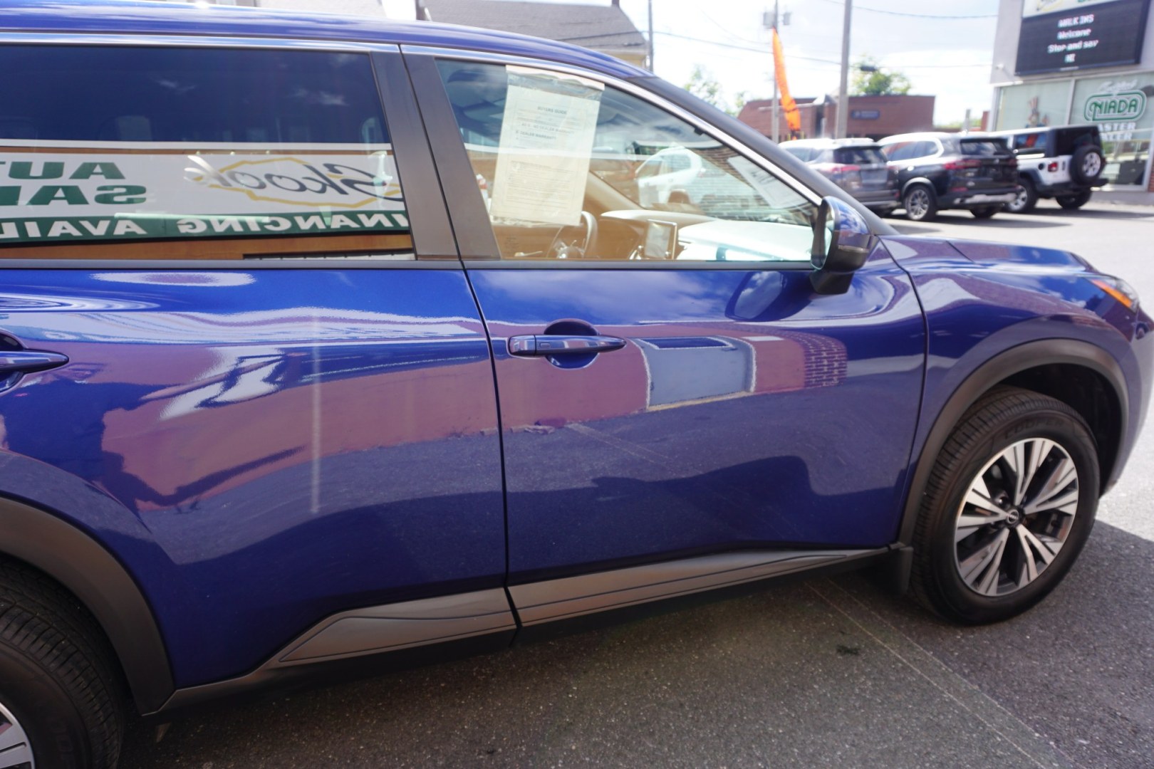 2022 BLUE /GRAY NISSAN ROGUE SV (5N1BT3BBXNC) with an 1.5L I3 engine, CVT transmission, located at 312 Centre Ave, Schuylkill Haven, PA, 17972, (570) 593-5278, 40.638130, -76.177383- Photo#21