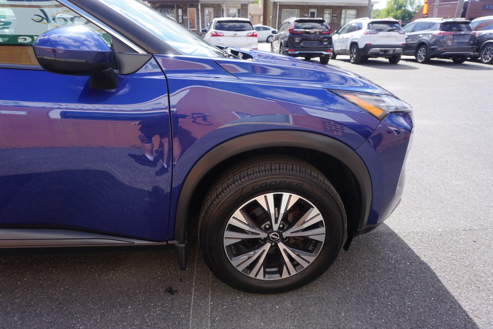 2022 BLUE /GRAY NISSAN ROGUE SV (5N1BT3BBXNC) with an 1.5L I3 engine, CVT transmission, located at 312 Centre Ave, Schuylkill Haven, PA, 17972, (570) 593-5278, 40.638130, -76.177383- Photo#22